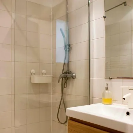 Bright Apt With Wi-Fi At 10Mn From The Seine *